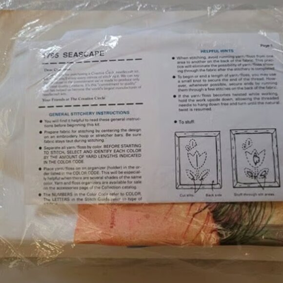 Seascape by The Creative Circle Stitchery Kit - Vintage - Picture 3 of 3